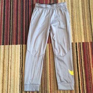 Nike Therma Dri-Fit Pant Boys Size M